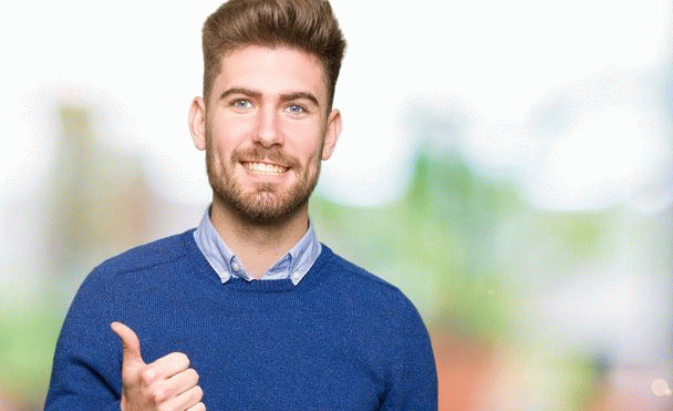 خیانت در فضای مجازی: ۱۷ نشانه که باید بدانید